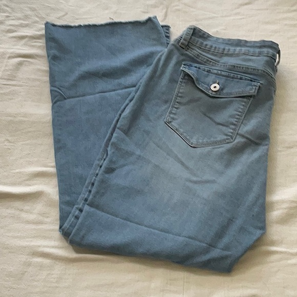 Style & Co. Denim - Style & Co. Curvy Boot Leg Light Blue Jeans Size 16P